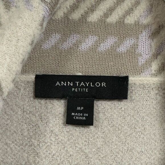 Ann Taylor Plaid Jacquard Coatigan - Super Soft - Beige & Taupe - M Petite - Picture 4 of 5